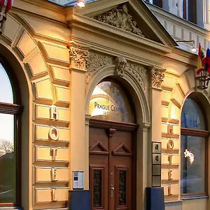 Superior Hotell
